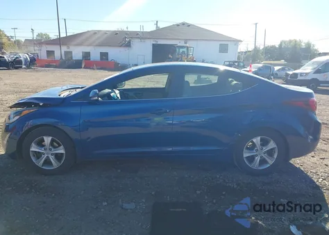 2016 Hyundai Elantra Value Edition из США, поврежденный, VIN KMHDH4AE2GU564761